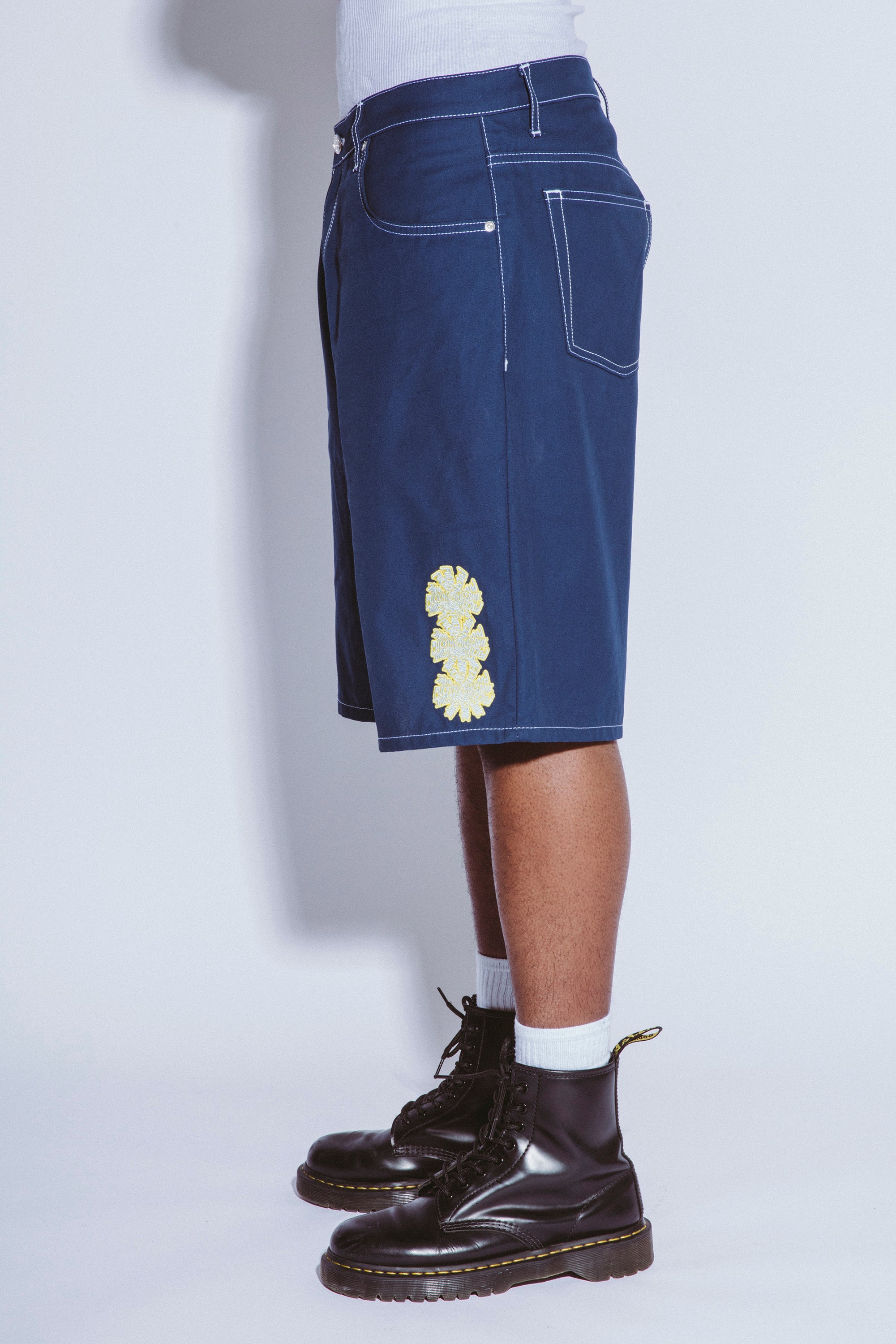 Shorts – Fucking Awesome