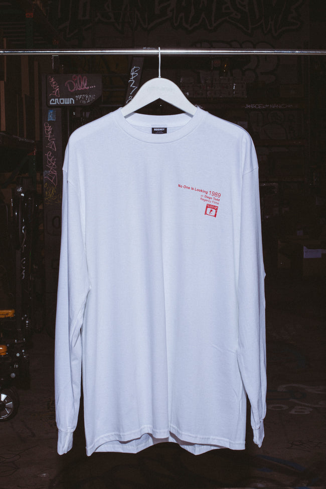 No One Is Looking L/S Tee