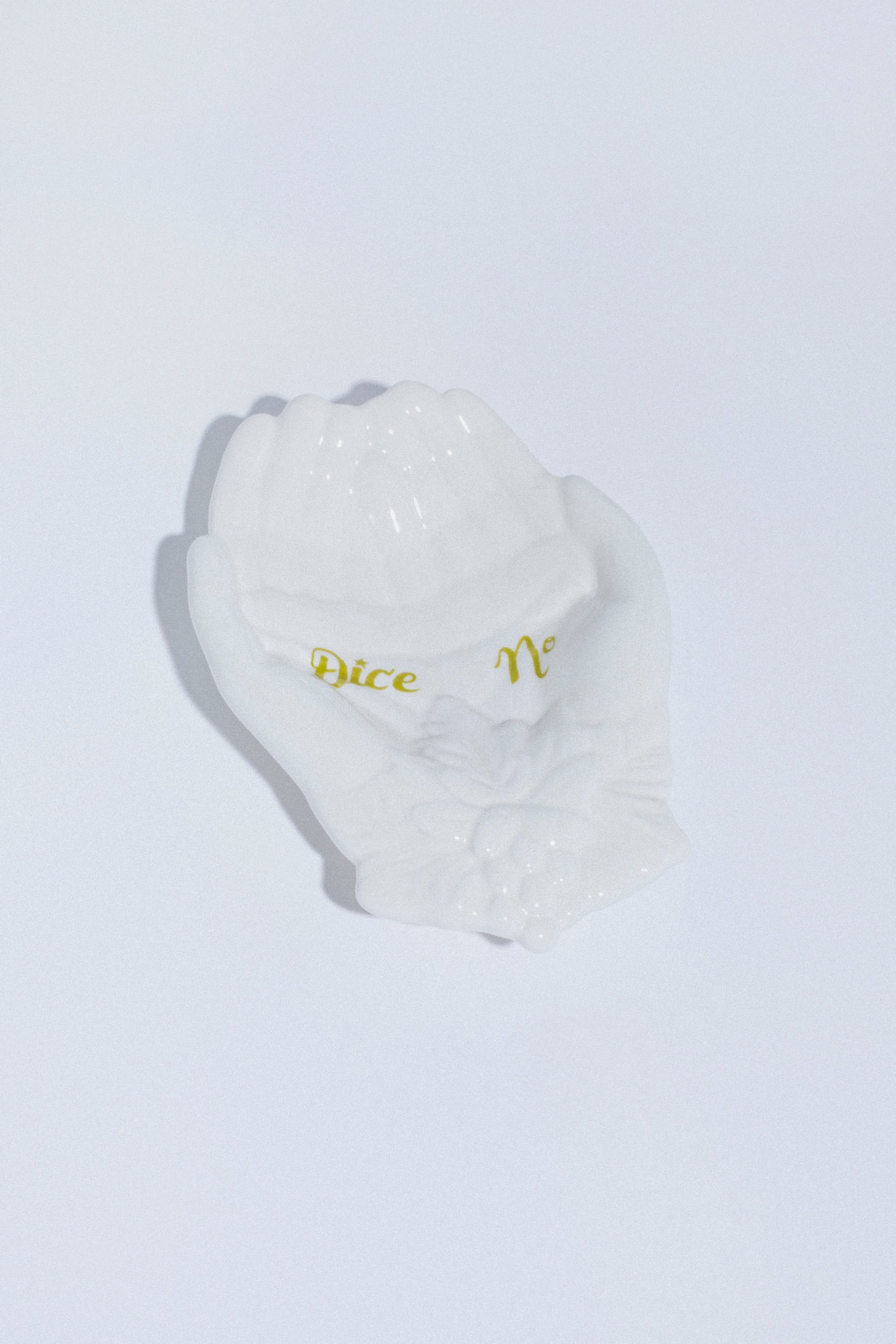 Hands Ashtray – Fucking Awesome