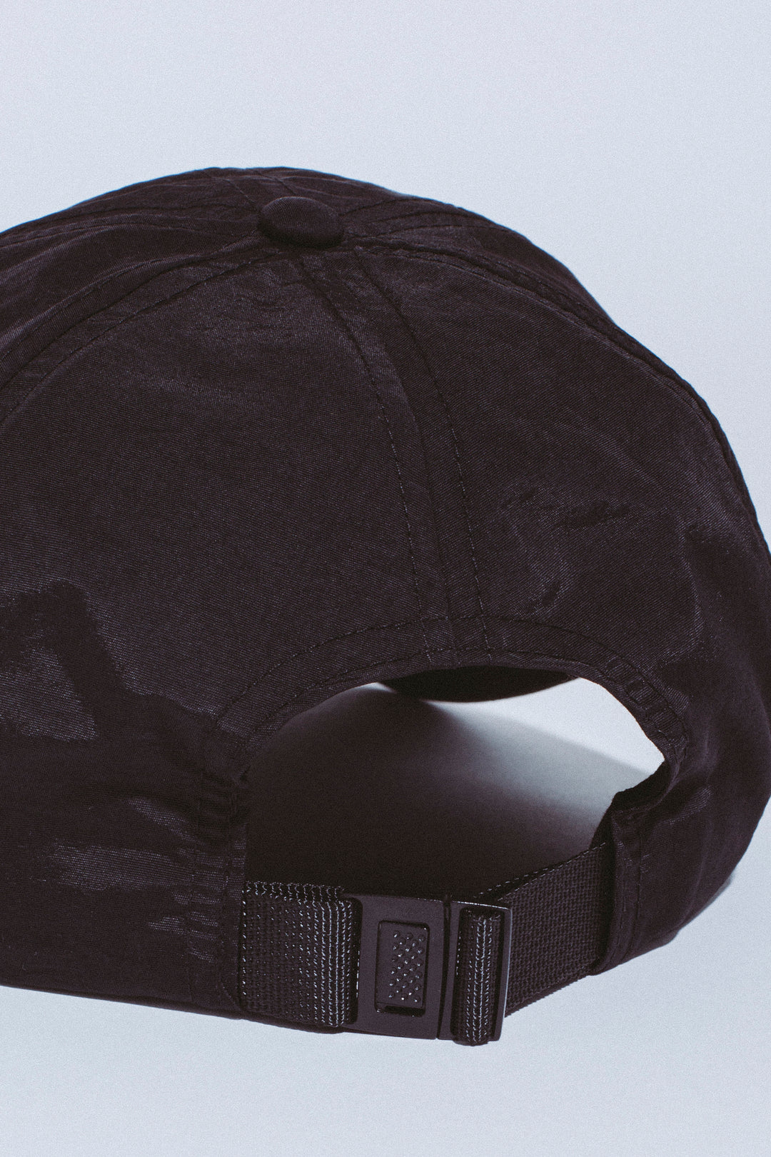 Hydrochromic Floppy Hat